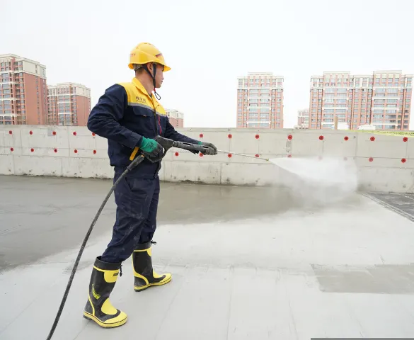 Roof spray foam